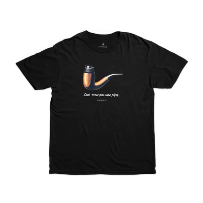 Ceci n'est pas une pipe Shirt